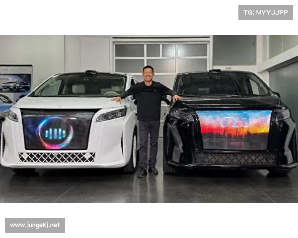 为博眼球拼了？把电视装在车头 贾跃亭的FX Super One正式亮相