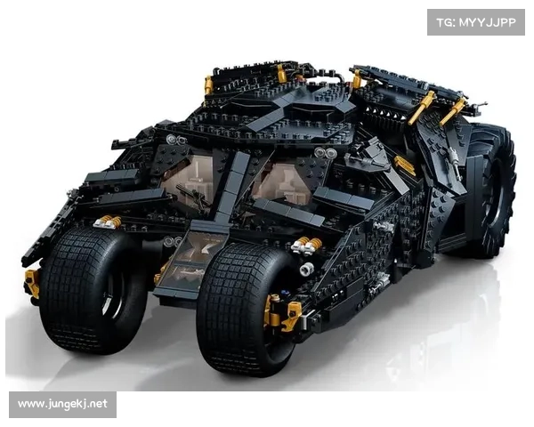 乐高竟然推出了新款诺兰蝙蝠车Tumbler 乐高竟然推出了新款诺兰蝙蝠车Tumbler