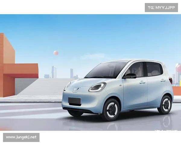 五菱新能源第四代宏光MINIEV四门版即将上市，售价不超过5万